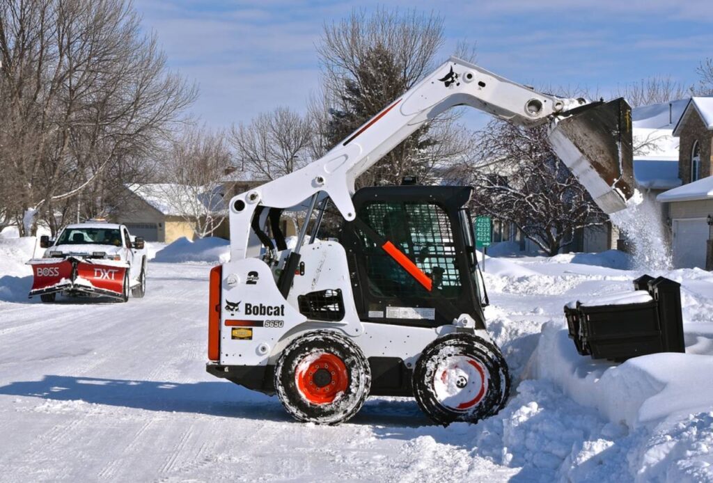 Skid Steer vs. Bobcat (2024 Comparison) • HEA