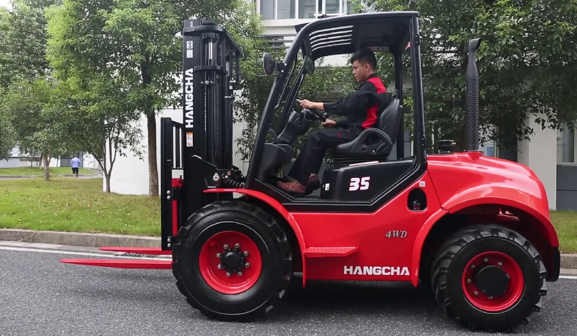 All-Wheel Drive Forklifts
