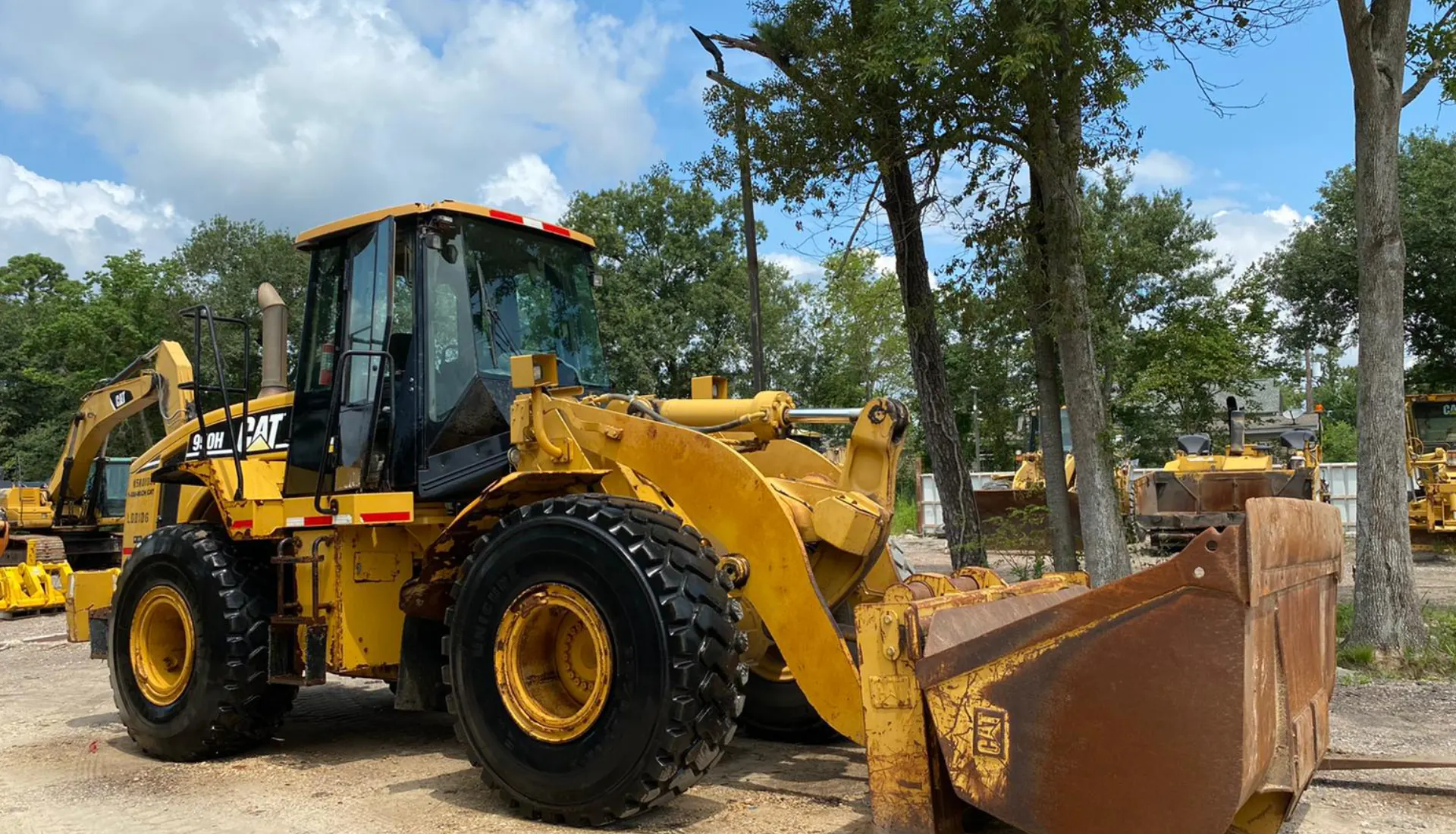 Analyzing Potential Financial Outcomes of Different Wheel Loader Financing Options