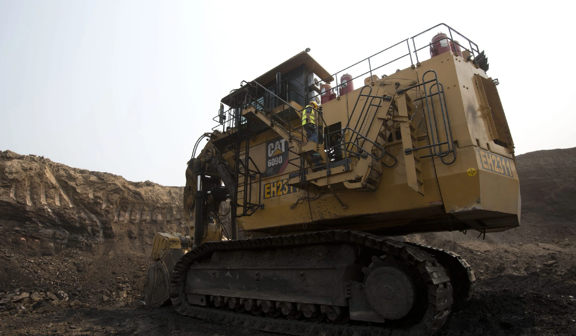 Biggest Backhoes by Weight