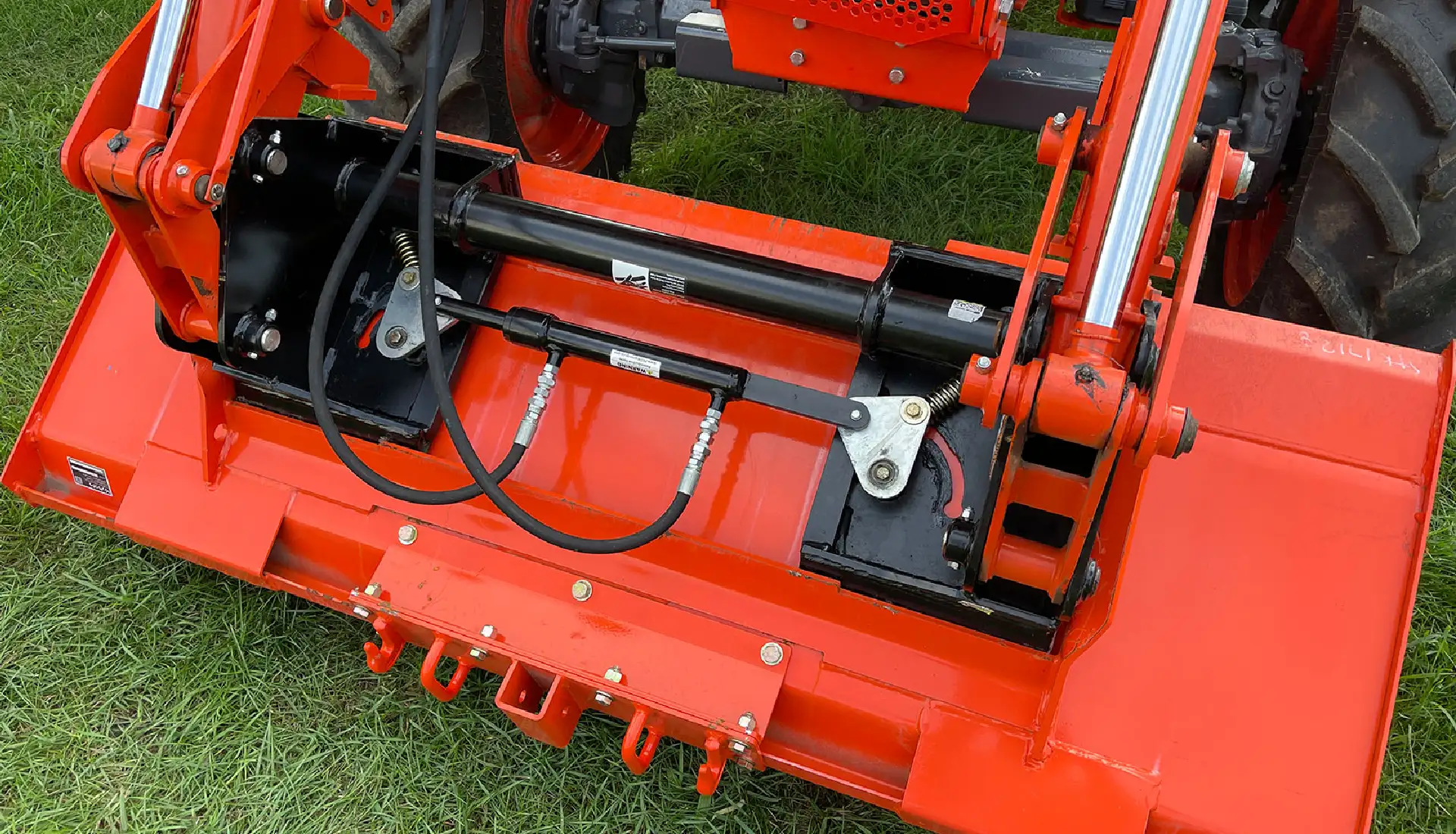 Bucket Coupler