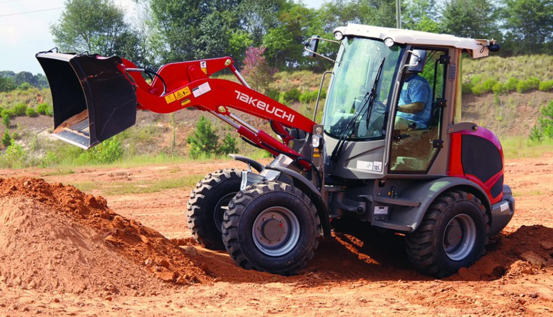 Compact Wheel Loaders
