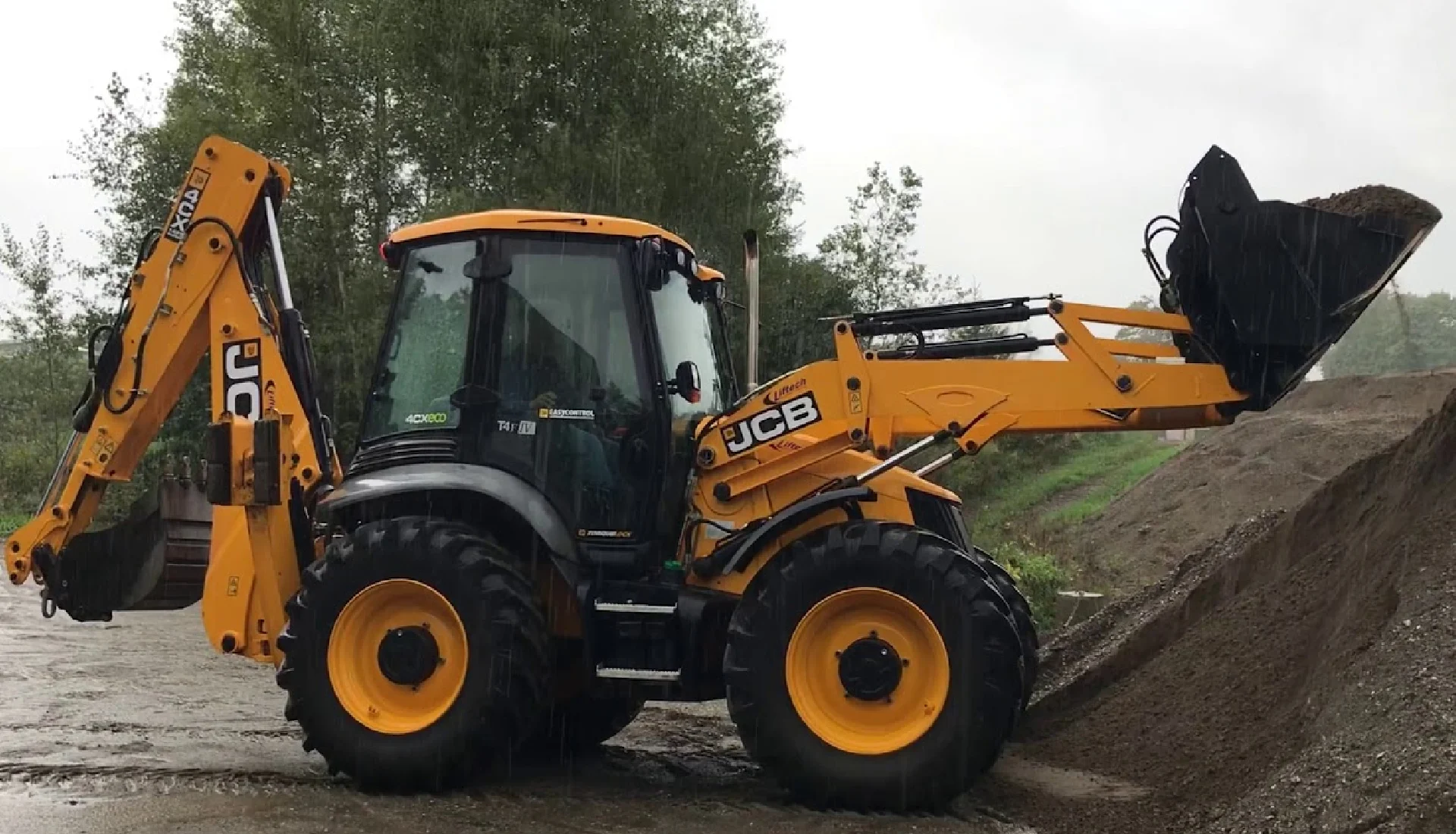 JCB