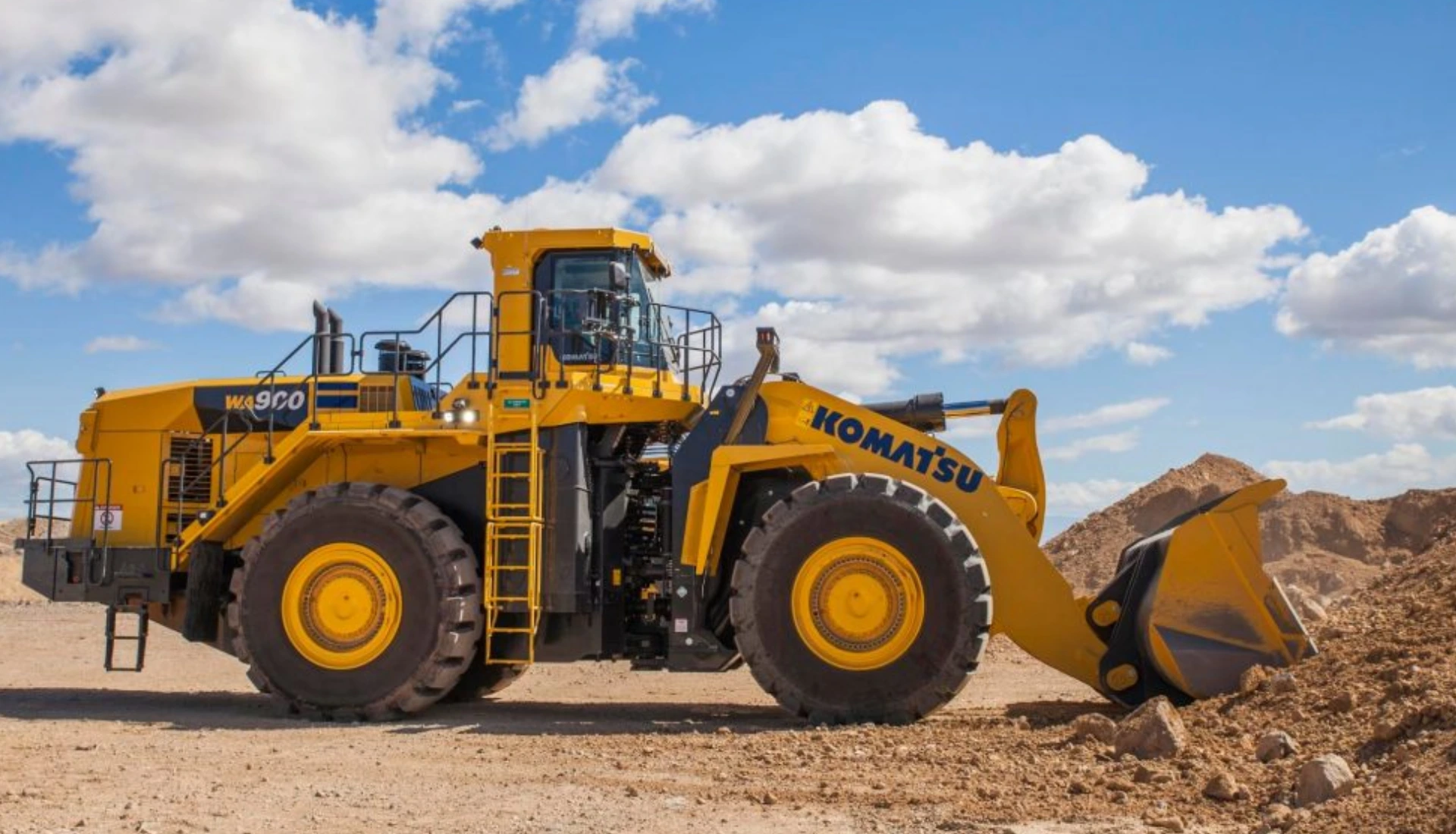 Komatsu