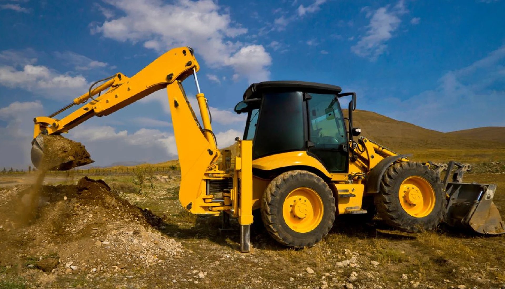 Large_Heavy-Duty Backhoes