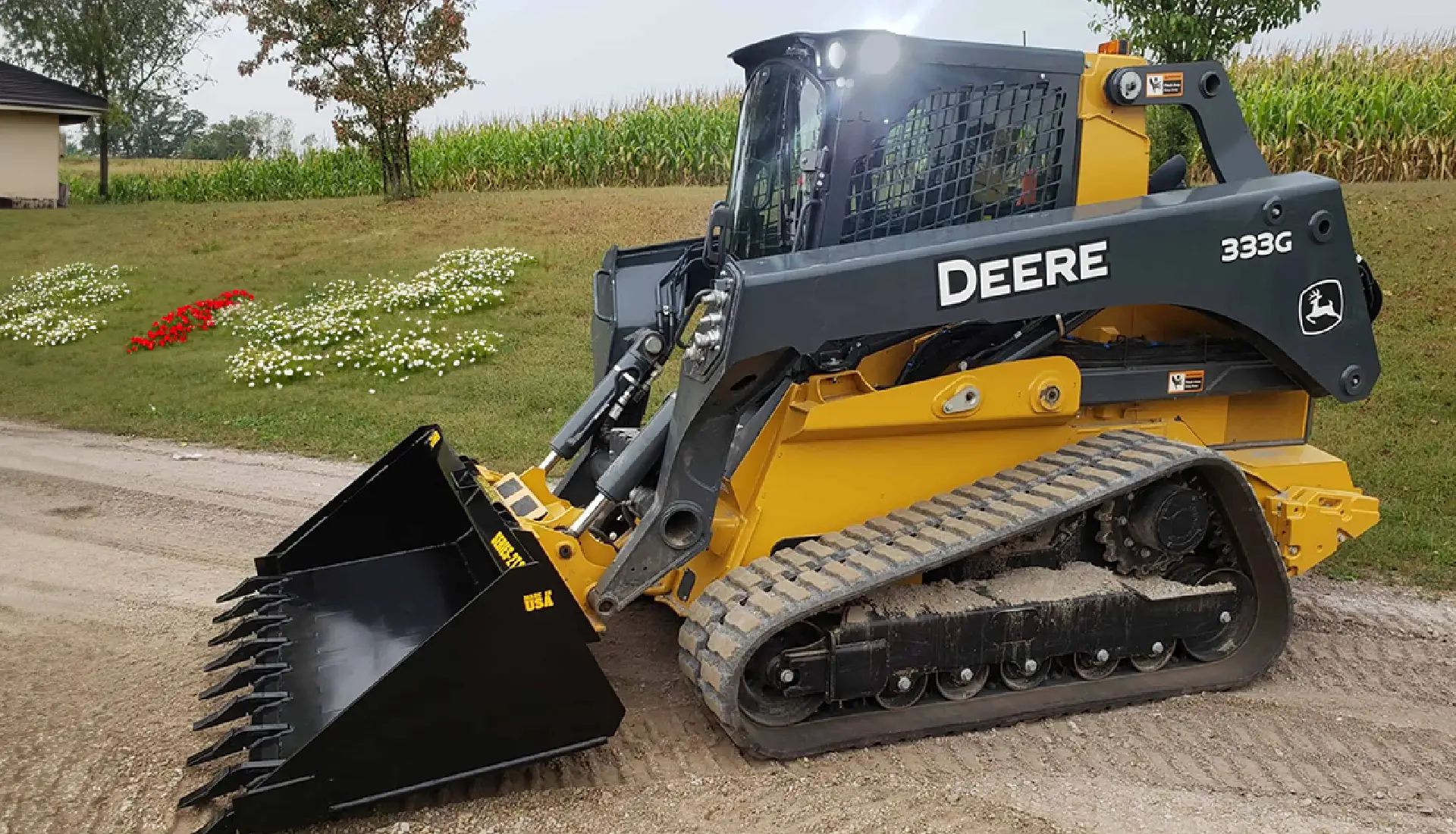 Medium Frame Skid Steers Landscaping