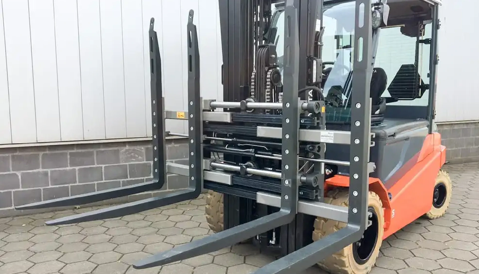 Multiple Load Handlers