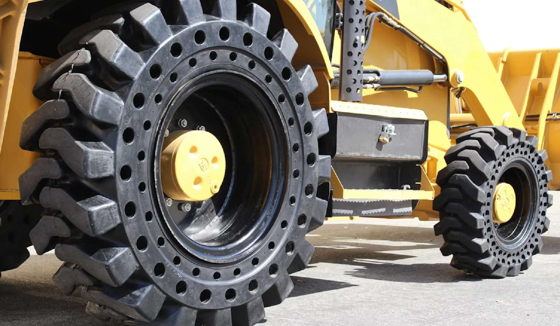 Solid Cushion Tires
