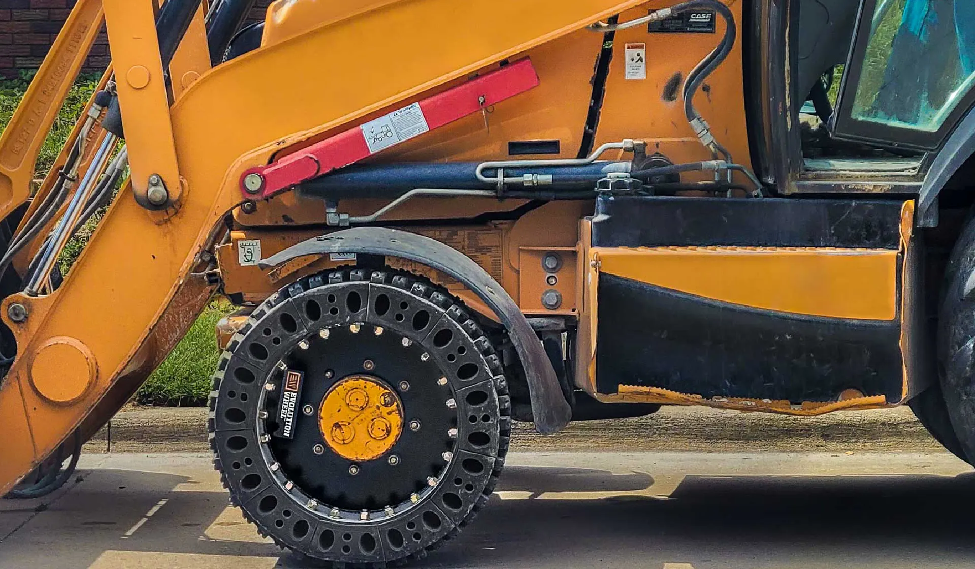 Solid construction tires