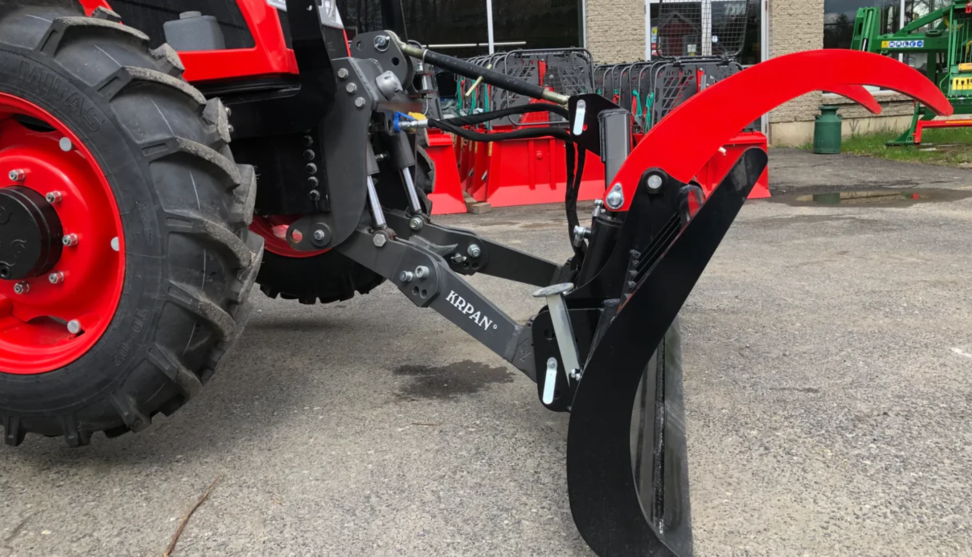 Three-Point Hitch 