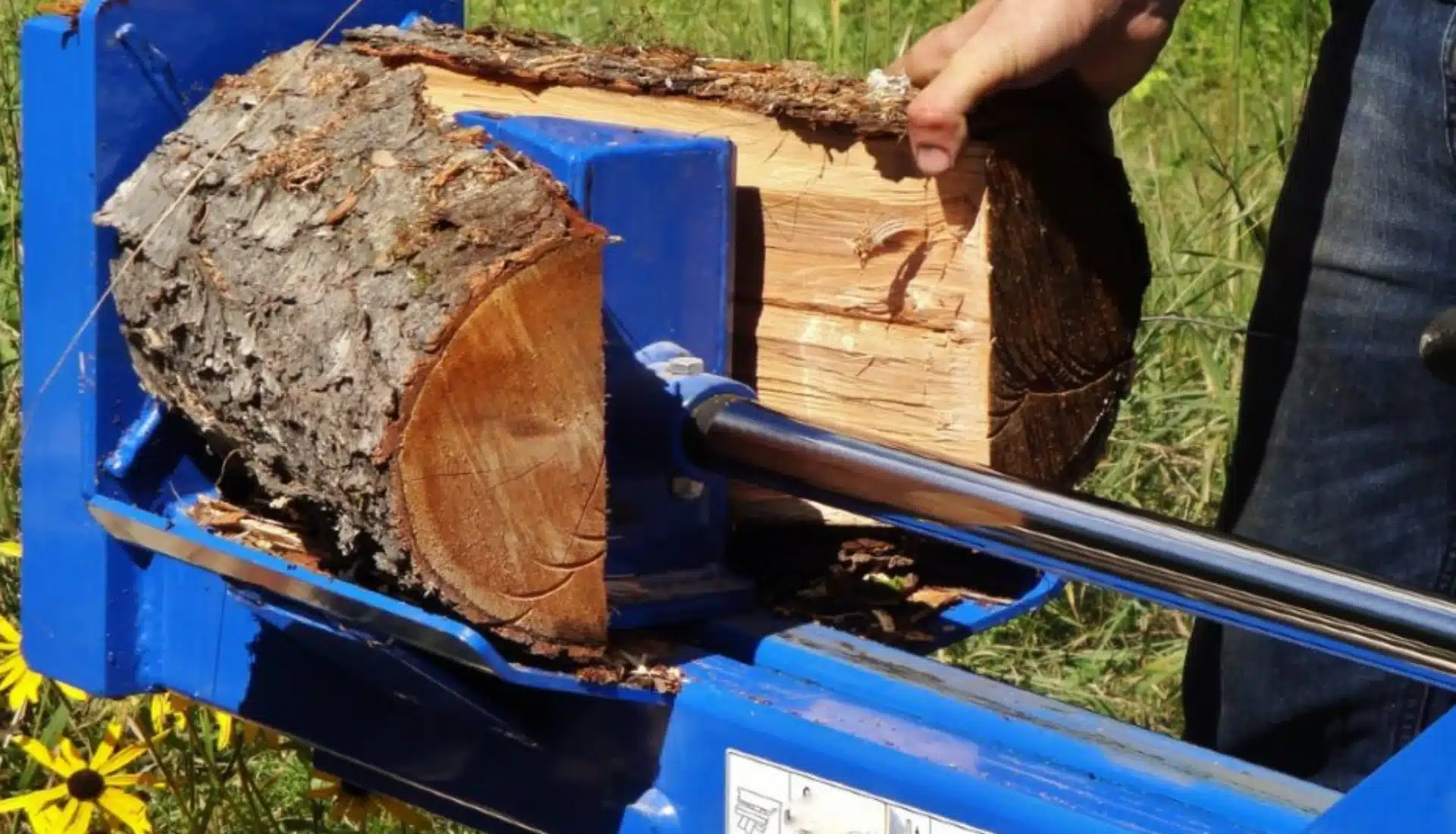 Understanding Log Splitter Tonnage - Force at Your Fingertips