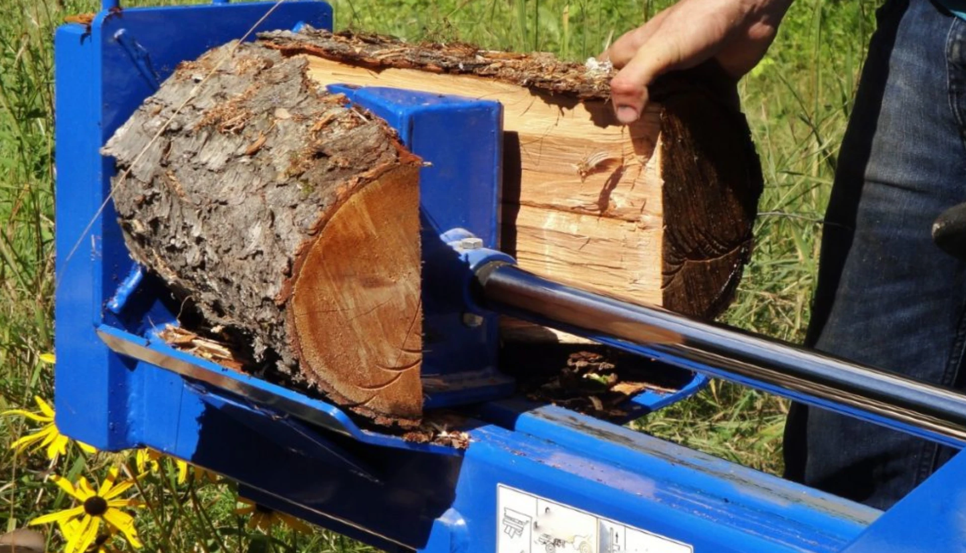 Efficiency and Effort: Comparing Manual and Machine Splitting