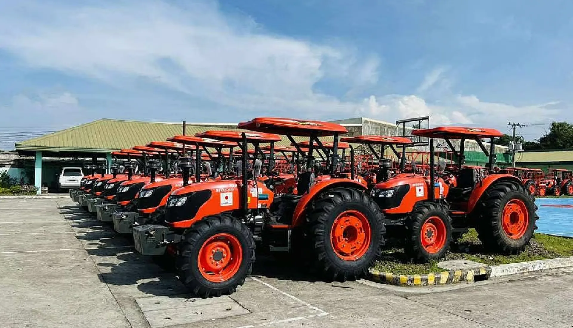 Factors Influencing Tractor Rental Costs