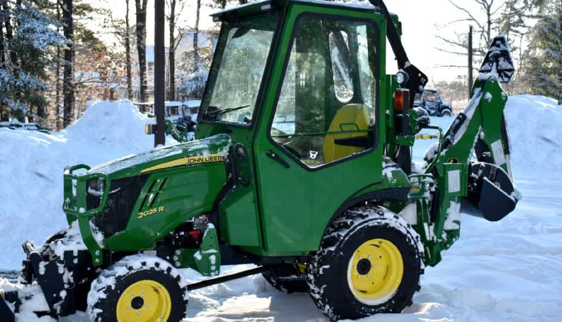 John Deere 2025R