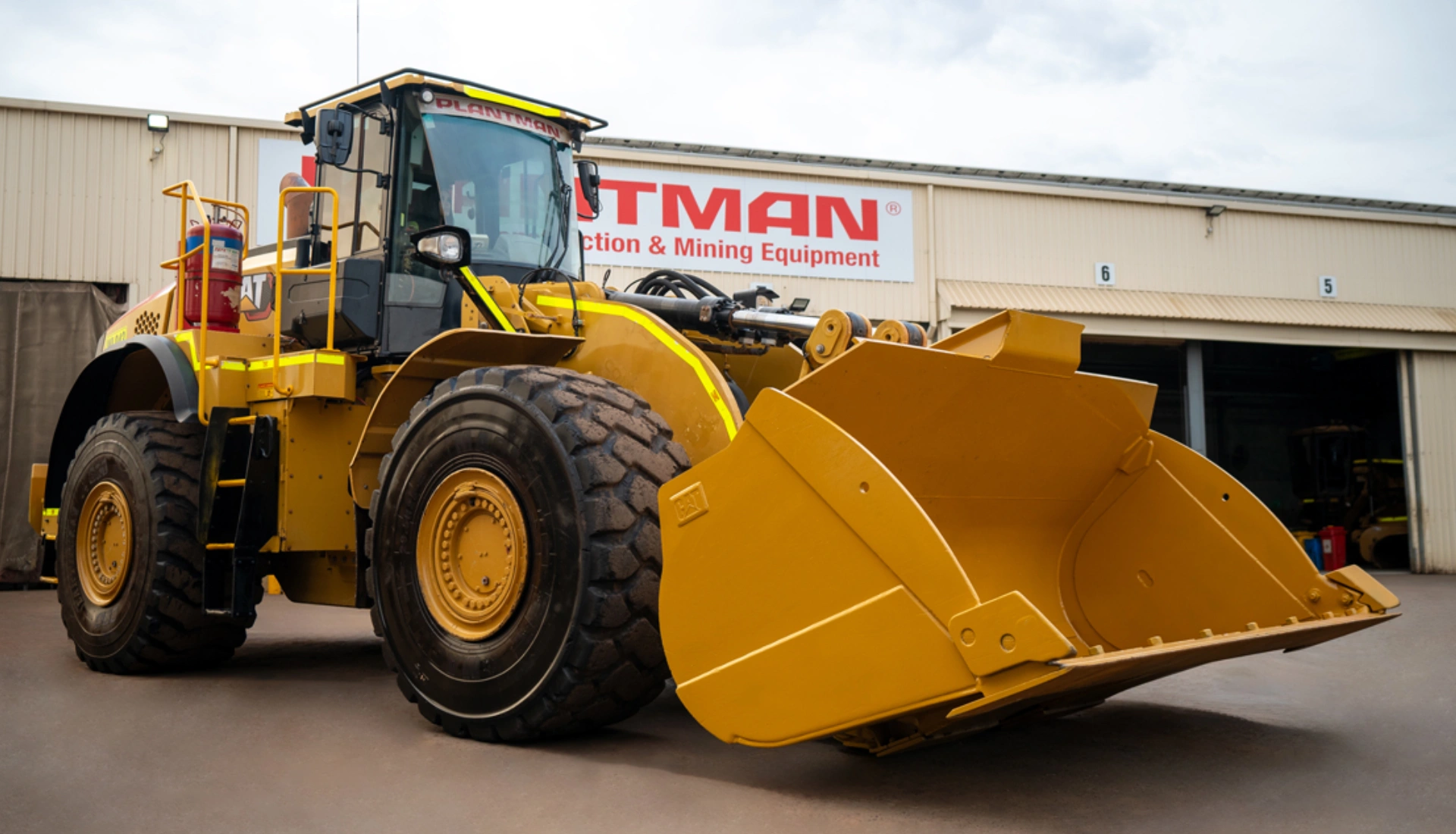 Large Wheel Loaders