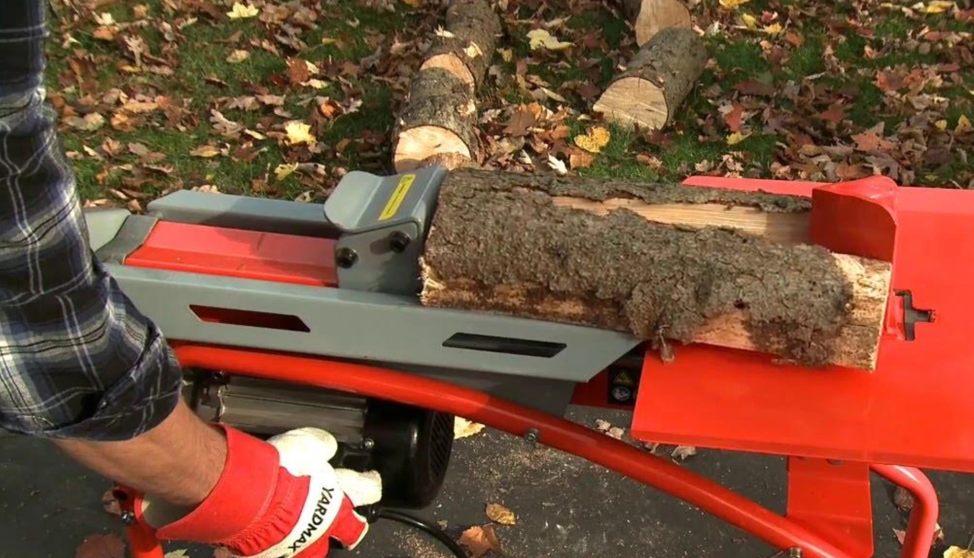 Maximum Log Diameter and Length_ Physical Constraints